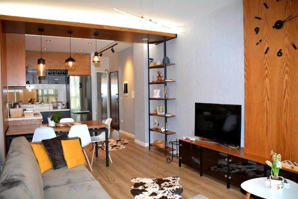 Central Comfy Apartment 地拉那 外观 照片