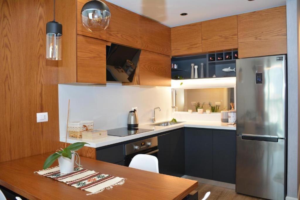 Central Comfy Apartment 地拉那 外观 照片