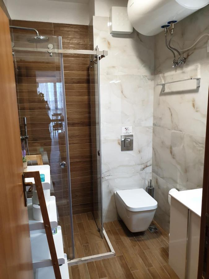 Central Comfy Apartment 地拉那 外观 照片